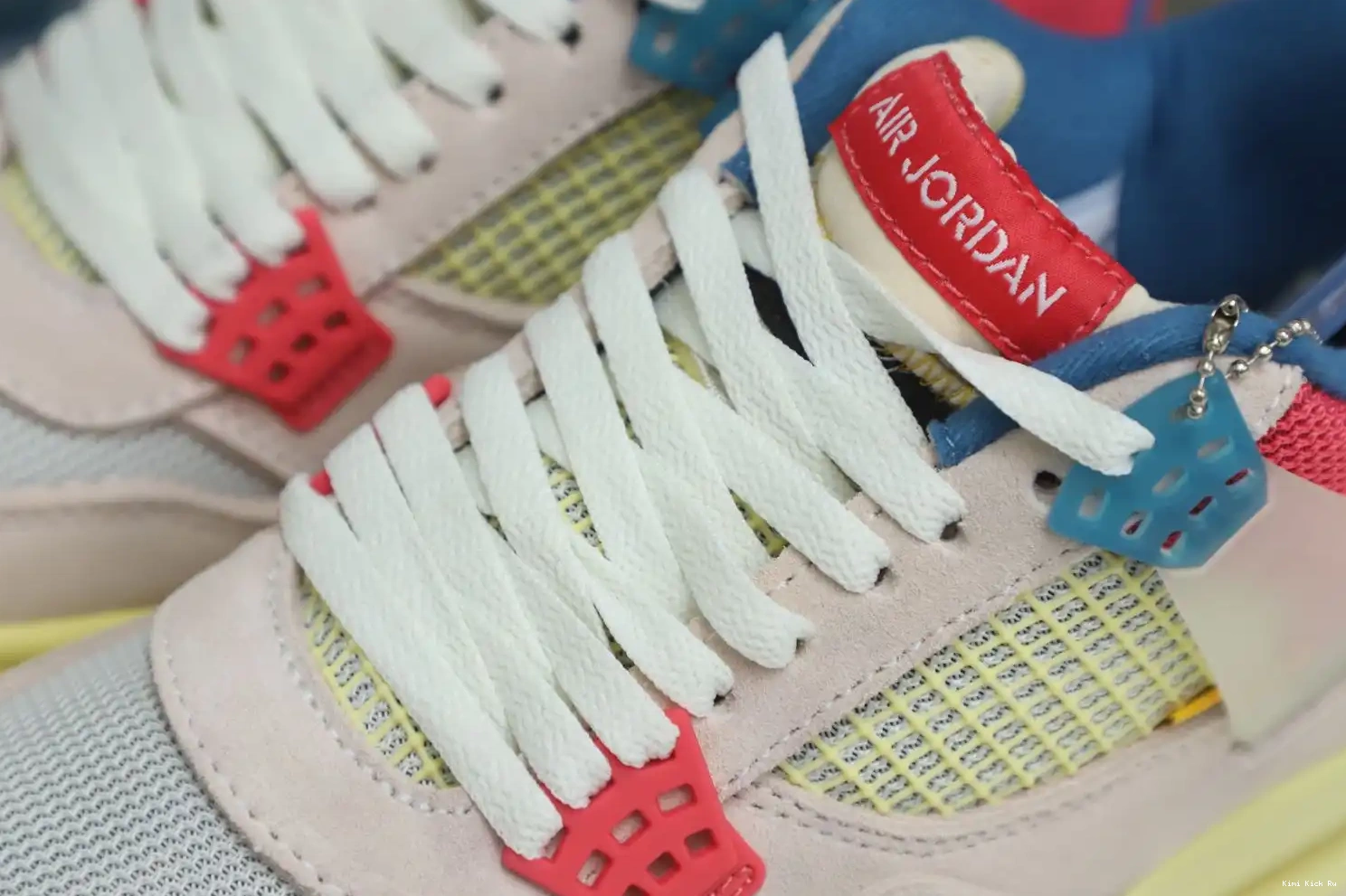 RETRO JORDAN UNION X ICE' 4 'GUAVA LA Kimikick AIR 0709
